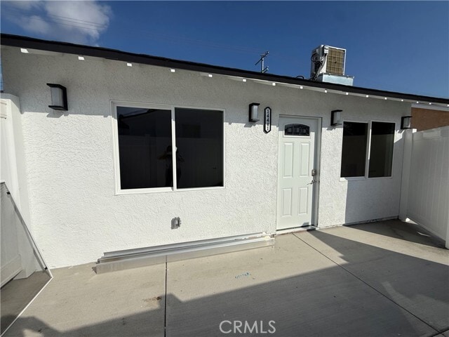 Building Photo - 14441 Astoria St