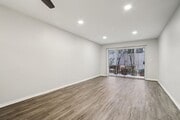 Photo - 312 S. Willaman Drive