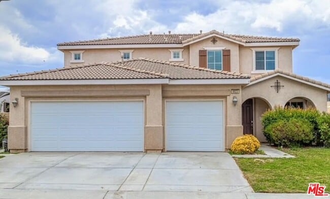 Photo - 8823 Mora Ct House