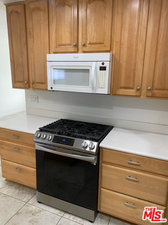 Photo - 5421 Hendricksen Dr