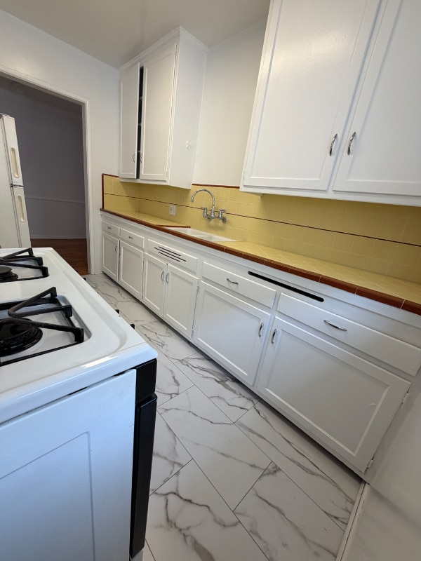 Photo - 5826 Gregory Ave Unit 4