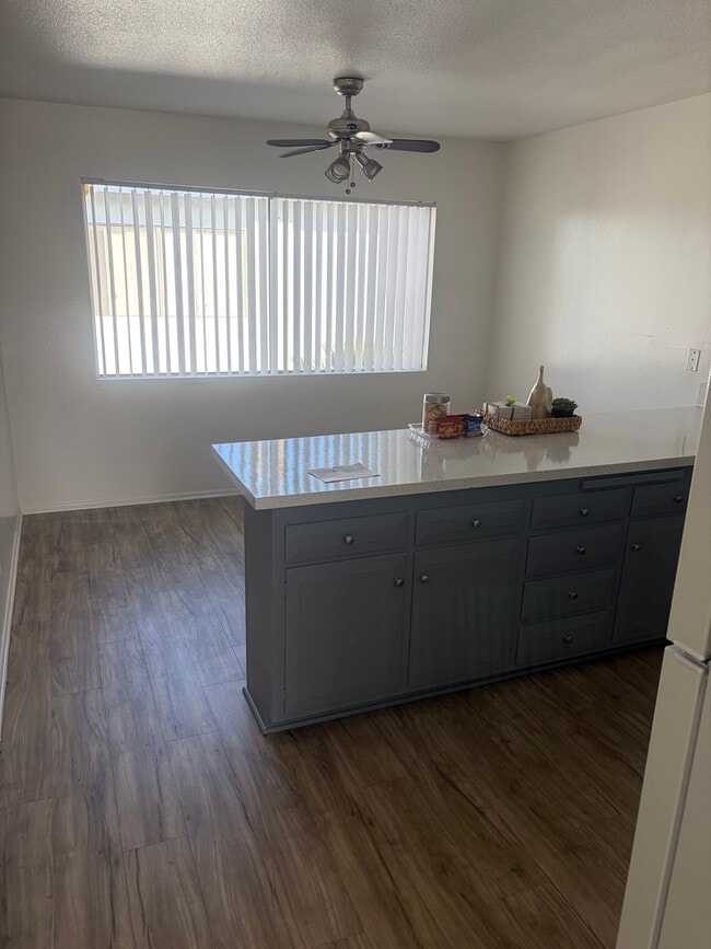 Photo - 750 W Bonita Ave Unit 22