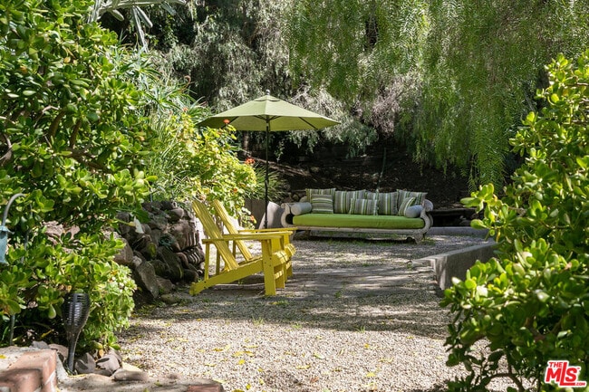 Photo - 913 Fernwood Pacific Dr