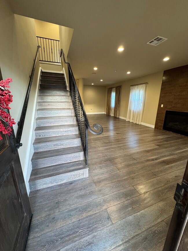 Photo - 12451 Caswell Ave