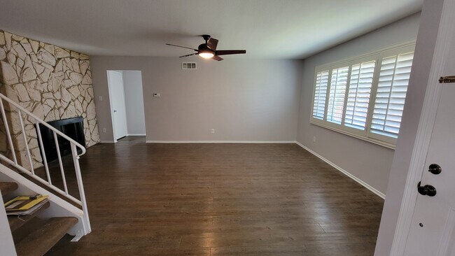 Photo - 873 N Morgan St