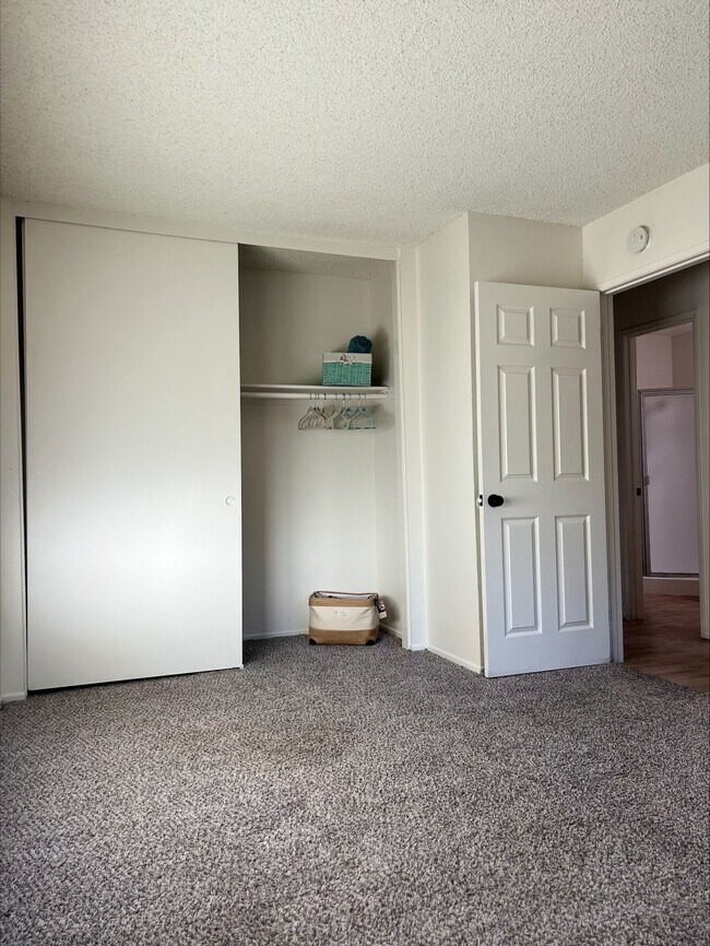 Photo - Kirby Gardens Apartments