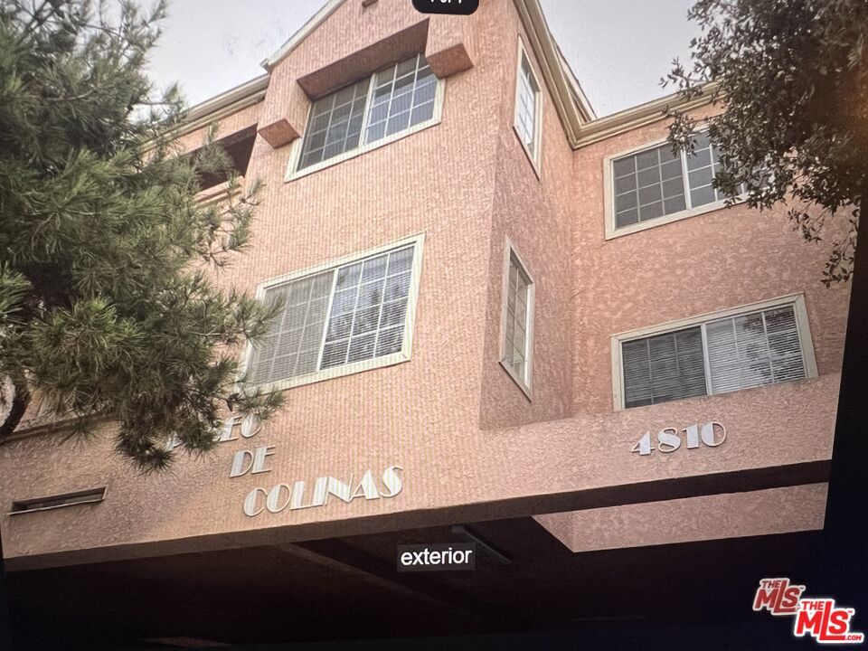 Photo - 4810 S La Brea Ave Apartment Unit 212