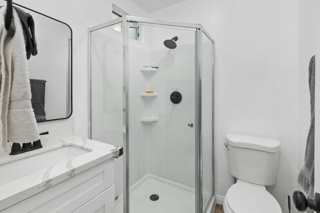 Photo - 5590 Shasta Ln