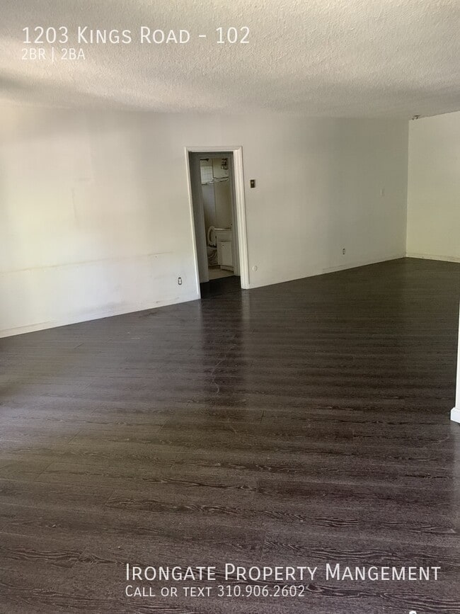 Building Photo - 1203 Kings Rd Unit 102