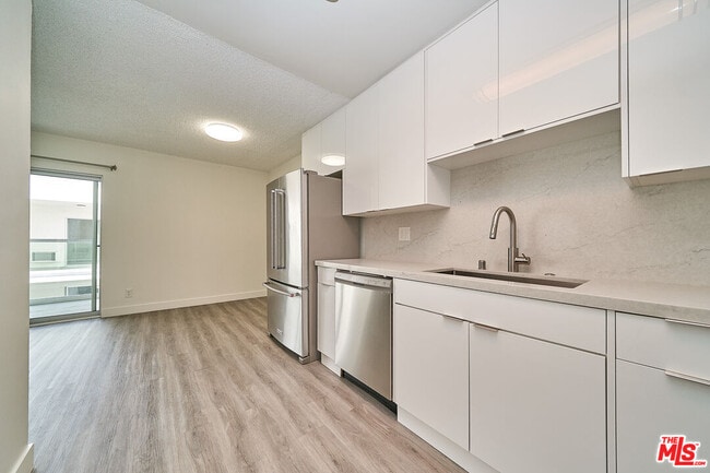 Photo - 425 S Willaman Dr Unit 306
