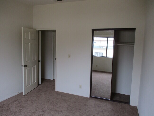 Photo - 3614 Faris Dr