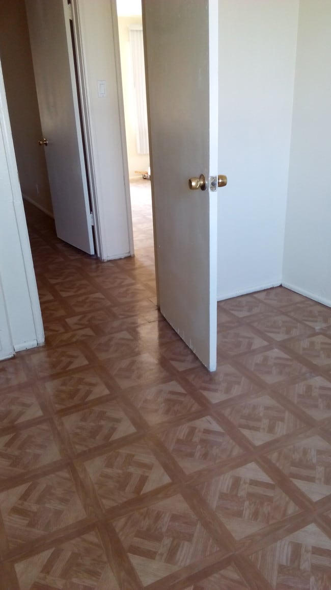 Building Photo - 805 N Santa Fe Ave Unit A