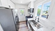 Photo - SB - 1604-1606 Cooliage Apartment Unit 1604