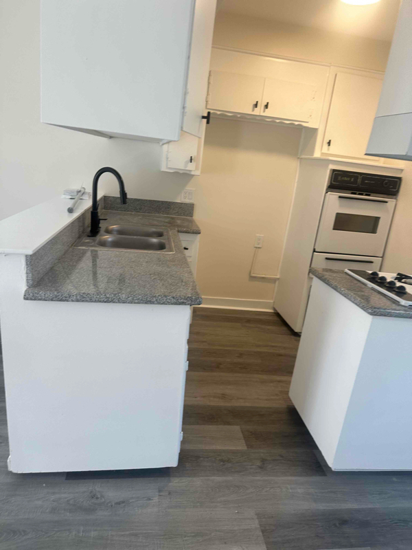 Photo - 2510 S Anchovy Ave Apartment Unit 1