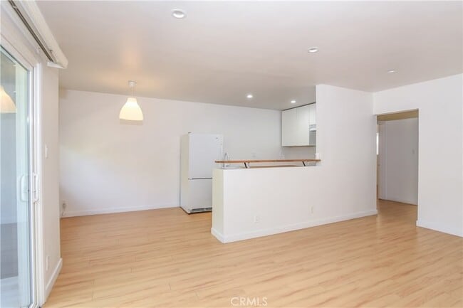 Photo - 11921 Goshen Ave Unit 6