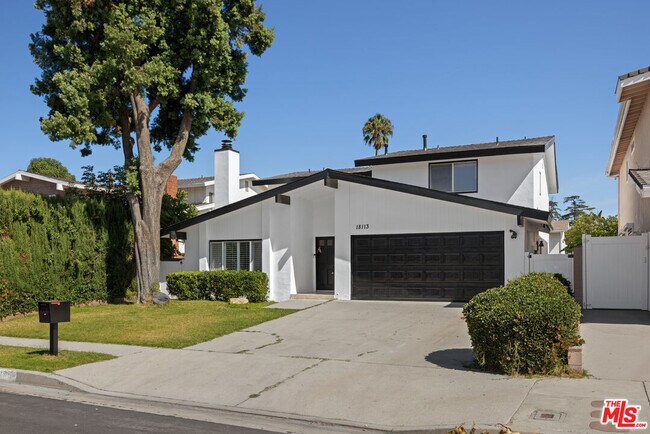 Building Photo - 18113 Bromley St