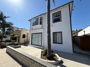 Photo - Beautiful 2 Bedroom Belmont Shore Apartment for Rent - Garage Parking Included! Unit #A