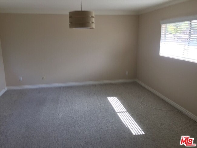 Photo - 1408 Valley View Rd Unit 2