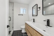 Photo - 10719 Addison St