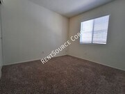 Photo - 30420 Yosemite Dr House