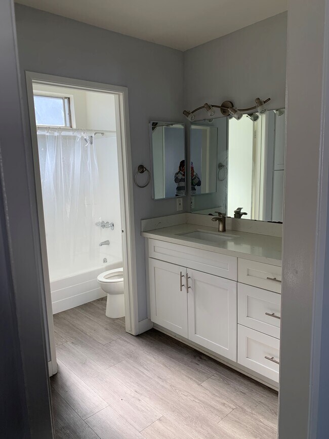 Photo - Gilmore Apartments North Hollywood