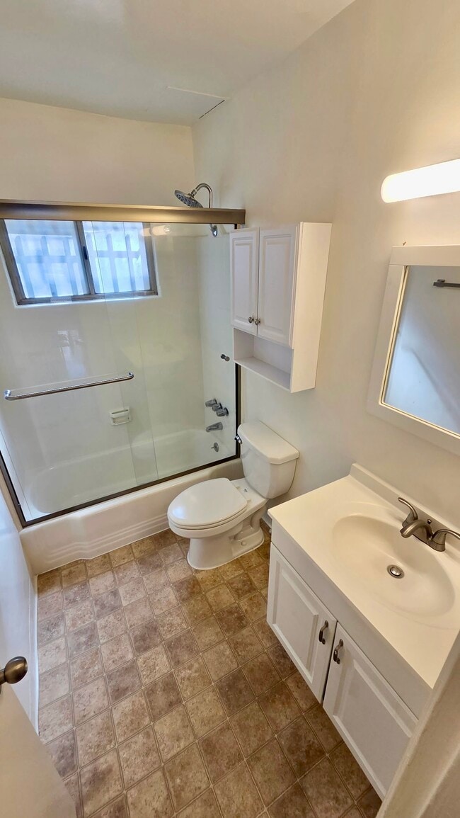 Photo - 12120 Rochester Ave