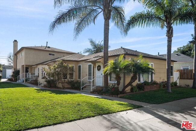 Building Photo - 1512 Ocean Park Blvd Unit 1