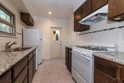Photo - 302 W Mariposa Ave