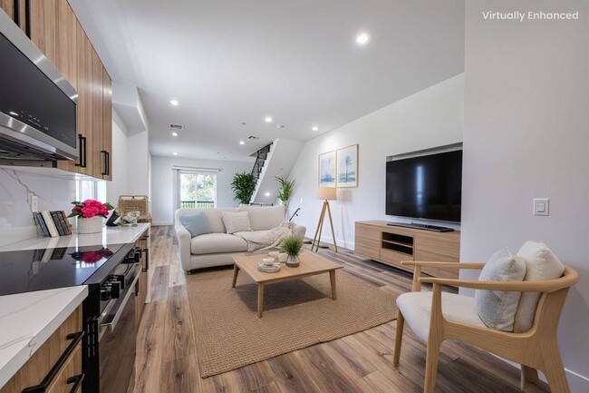 Building Photo - 4443.5 Auckland Ave Unit 4443.5