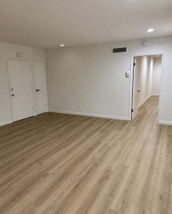Photo - Remodeled 1 bedroom in Encino Unit 68