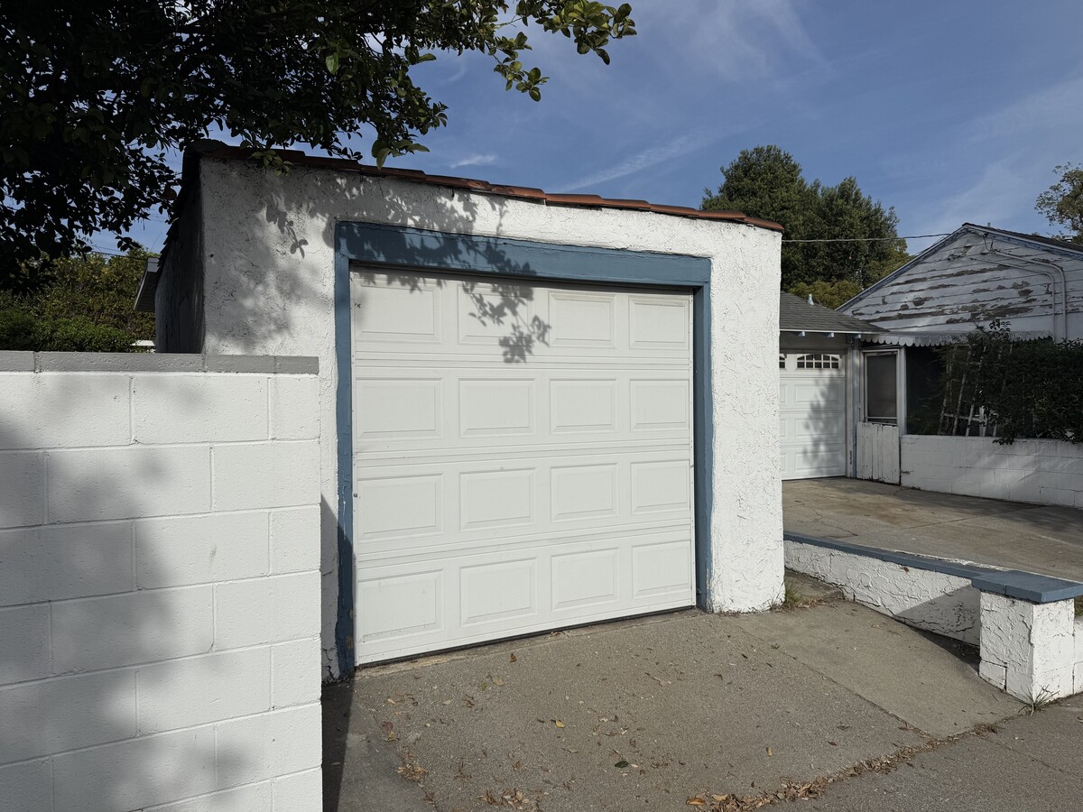 Photo - 2175 E Del Mar Blvd