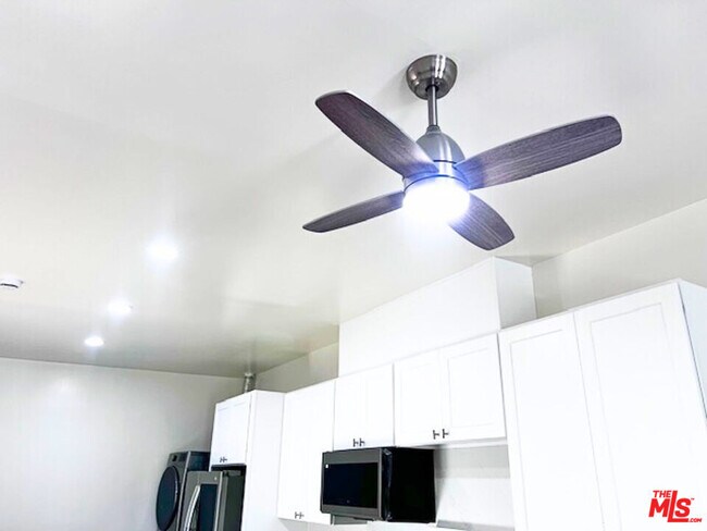 Photo - 4000 1/2 Goodwin Ave