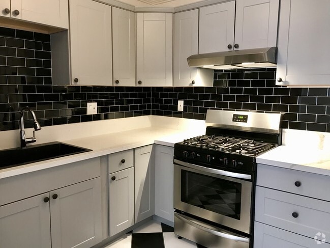 Building Photo - 335 N Alexandria Ave Unit 337 Rental