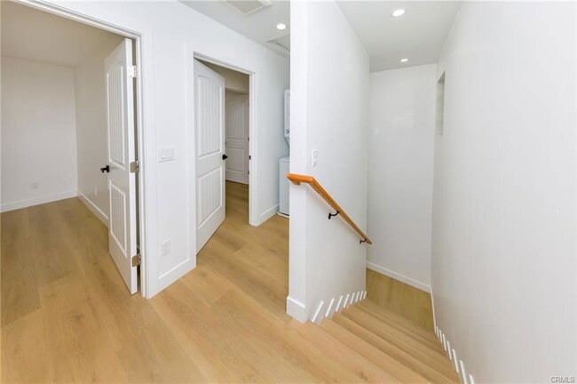 Photo - 7510 Etiwanda Ave
