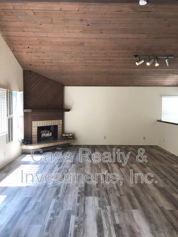 Photo - 2112.5 Pullman Ln