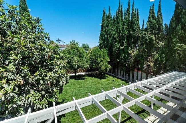 Photo - 19701 Blythe St