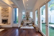 Photo - 1857 N Beverly Dr House