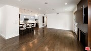 Photo - 1304 S Roxbury Dr Unit 103