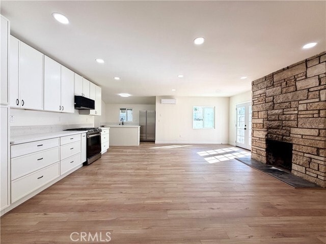 Photo - 18754 Cohasset St