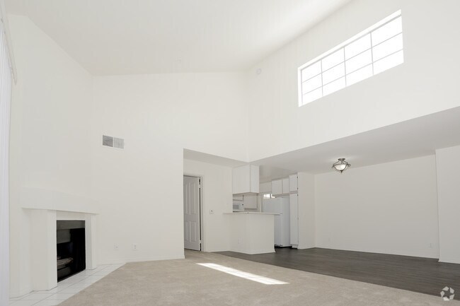 2BR, 2BA - Capri - Maravilla Apartments at CSUN