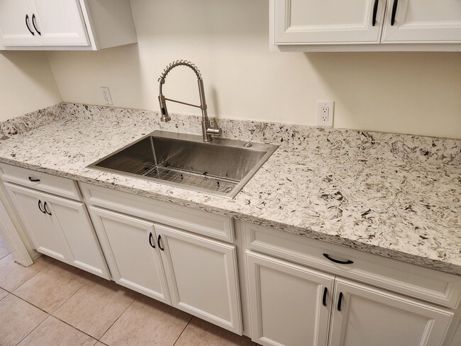 Photo - 12019 Ocean Park Blvd Unit 12019