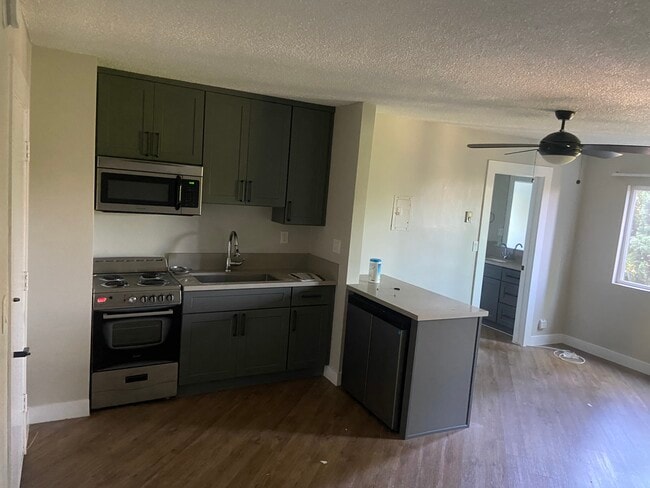 Photo - The Claridge Apartments