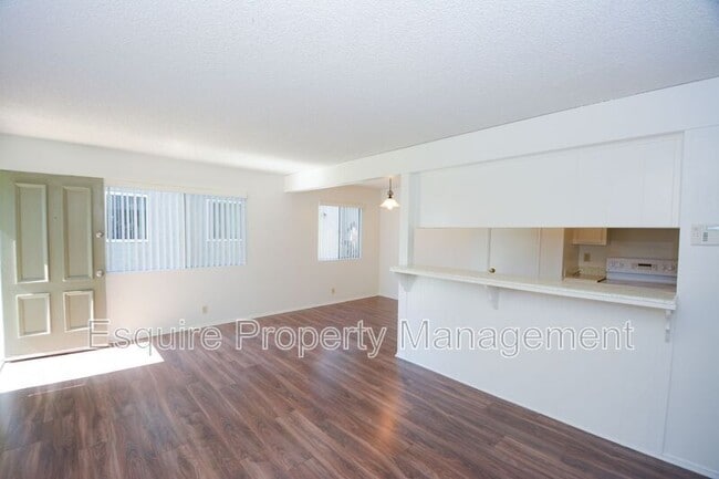 Photo - 1202 Portola Rd
