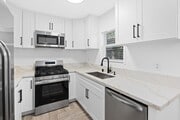 Photo - 11627 Mayfield Ave Apartments