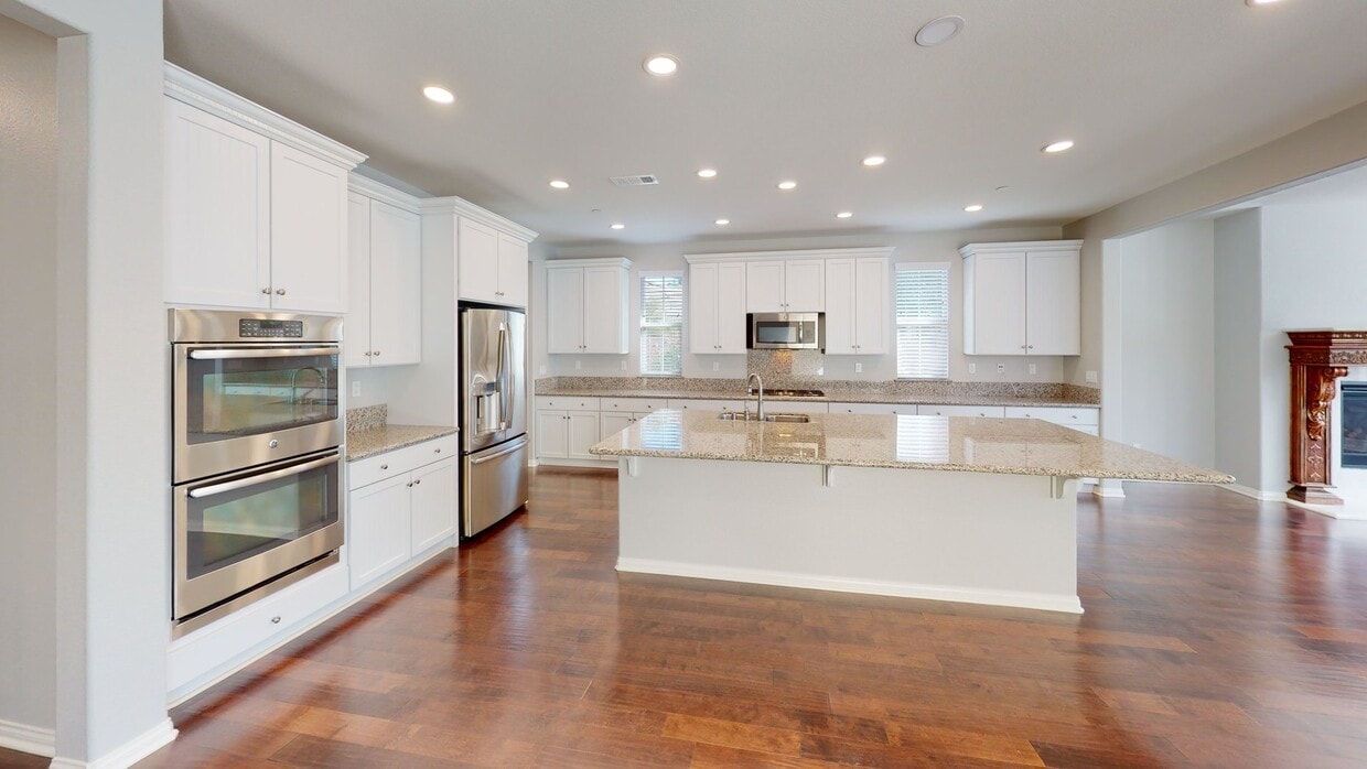 3D Tour - 2816 Bella Ct