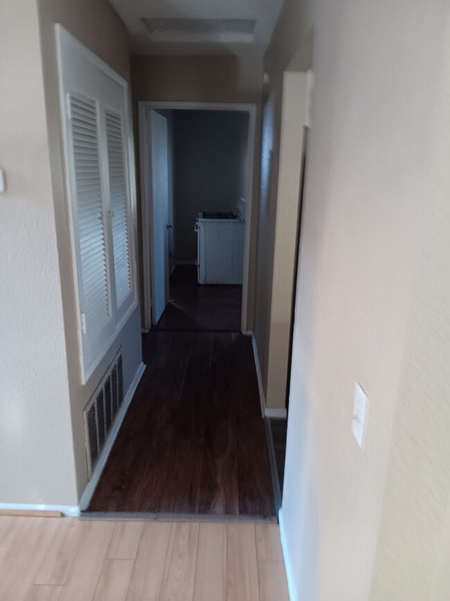 Photo - 1025 N Tippecanoe Ave Unit 235