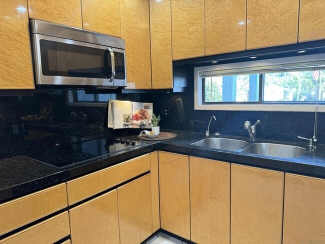 Photo - 8263 Camino Del Oro Unit 278