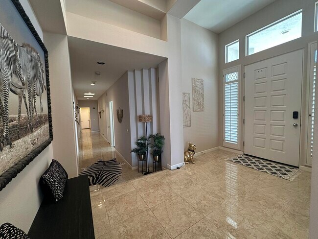 Photo - 57600 Interlachen