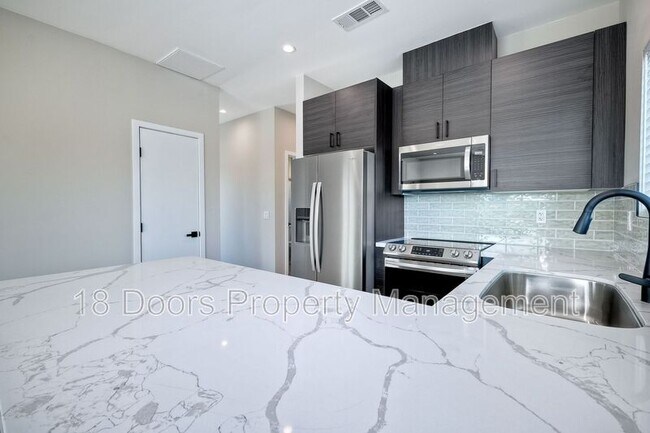 Photo - 5169 Tipton St