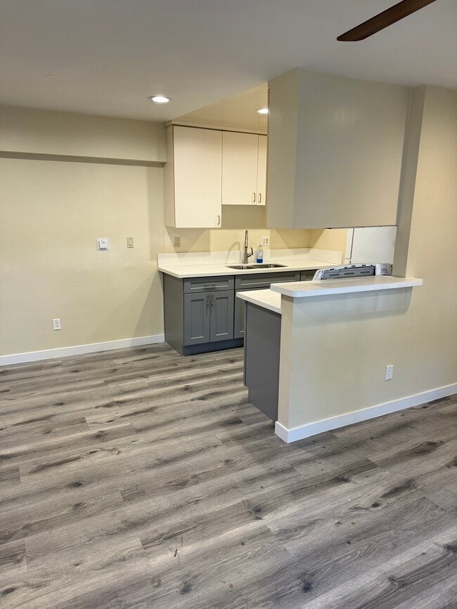 Photo - 260 South Avenue 50 Unit 110